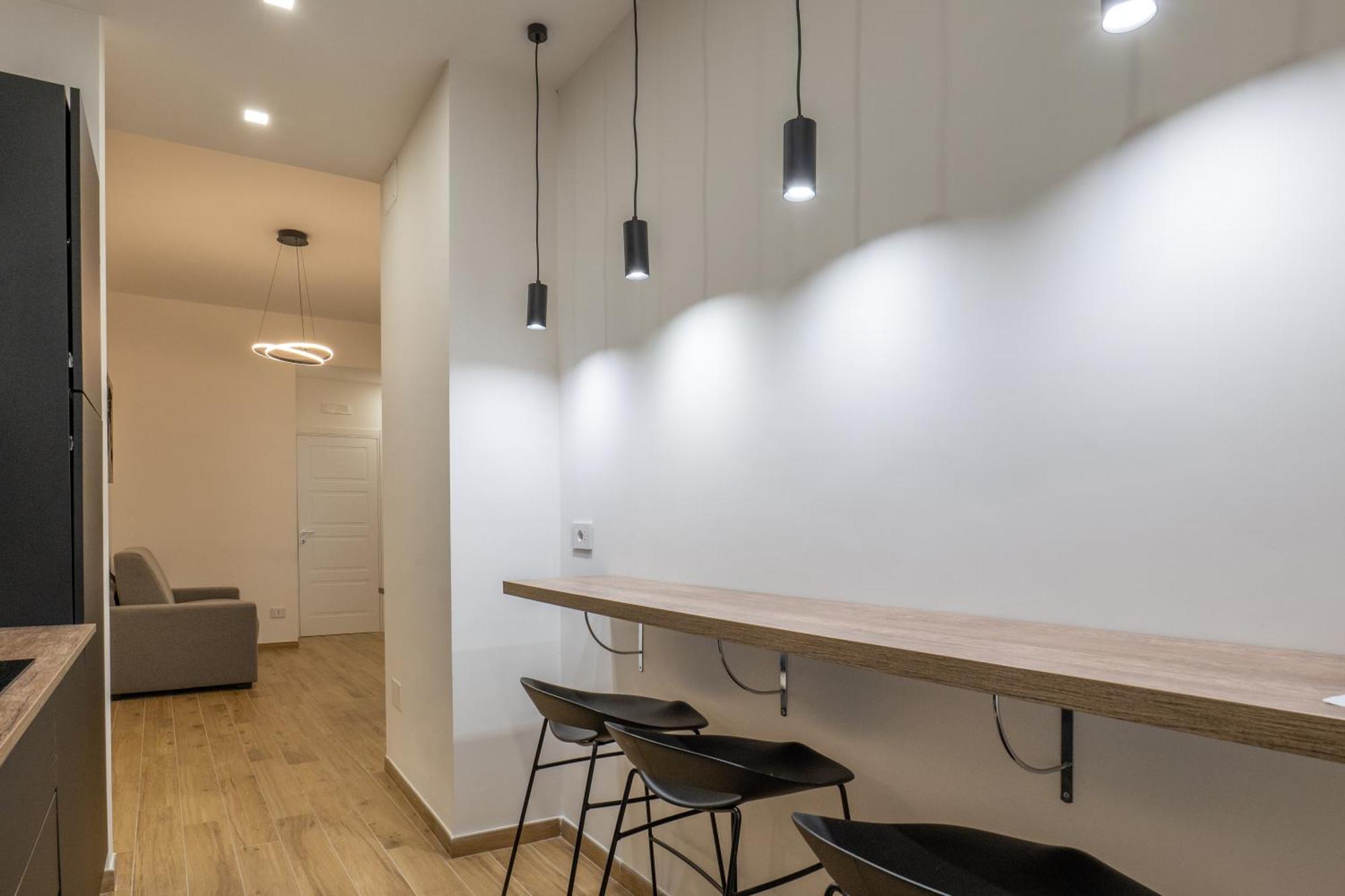Three Moons Boutique House/Calypso Apartment Салерно Екстериор снимка